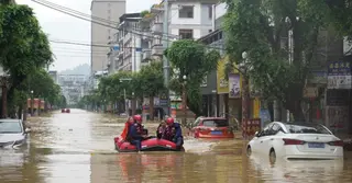 চীনের গুইঝোওতে ভয়াবহ বন্যা, বাস্তুচ্যুত ৮০ হাজারের বেশি মানুষ